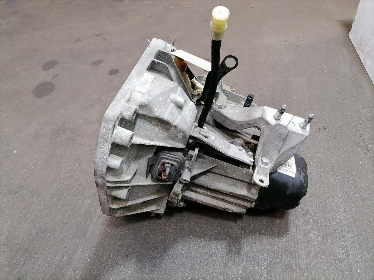 Dacia Sandero 2 original Automatisiertes Schaltgetriebe JS3002 0.9TCe 66kw Bj.2016